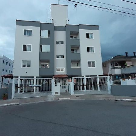 Apartamento Completo Com Garagem E Churrasqueira. Palhoca Ngoại thất bức ảnh